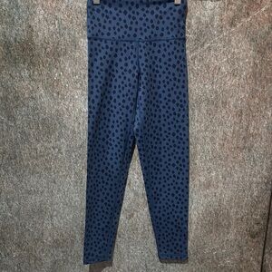 Aerie Blue Cheetah Patterned Cropped Yoga Leggings
